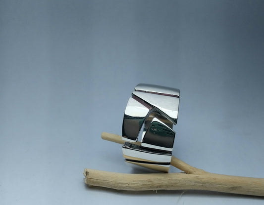 Hidra Ring 004