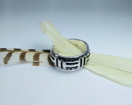 Petroglifos Ring 006