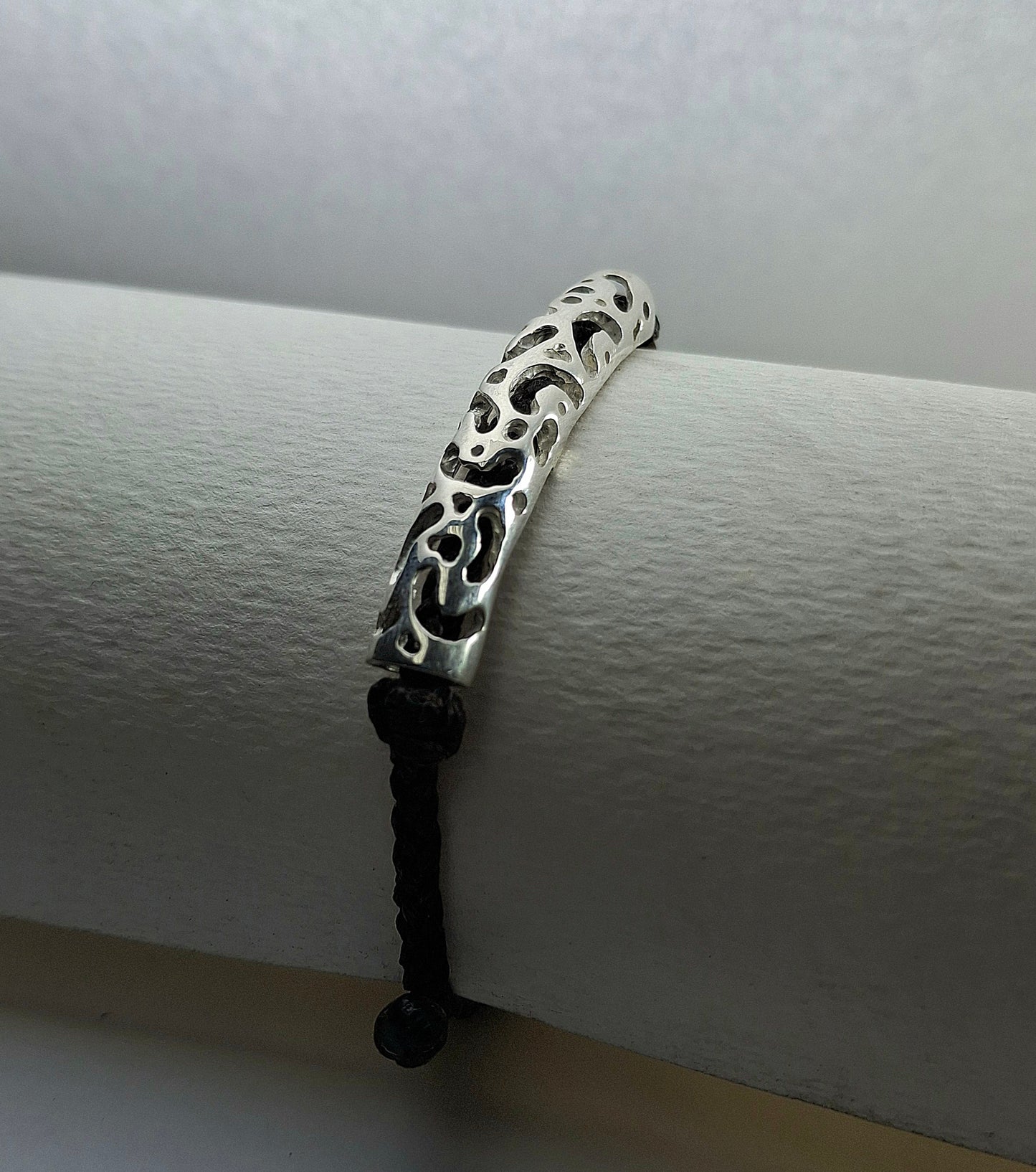 Caterpillar Bracelet 03