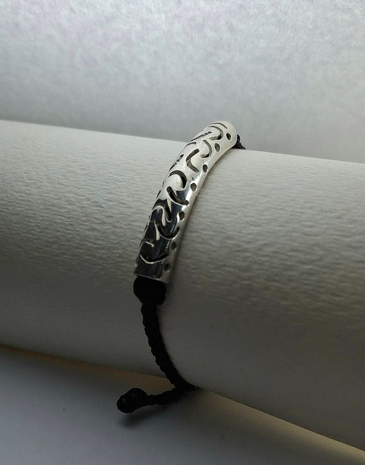 Caterpillar Bracelet 04